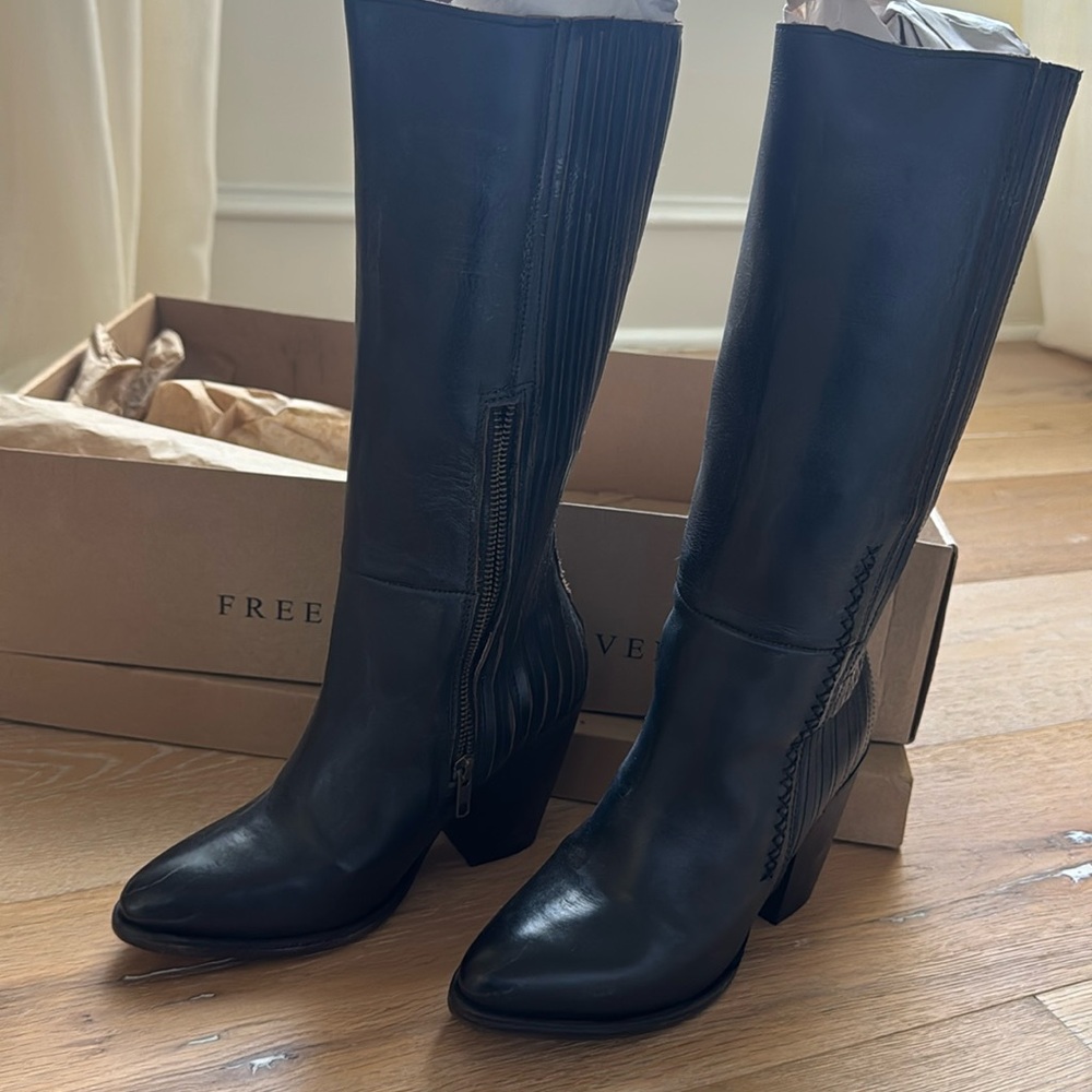 Freebird by Steven Knife Cut Leather Tall Heeled Boots never worn